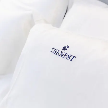 Barrikada Street Modern App - The Nest Τίρανα